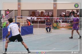 مشاركة فريق كلية الرشيد الجامعة في بطولة ال ...